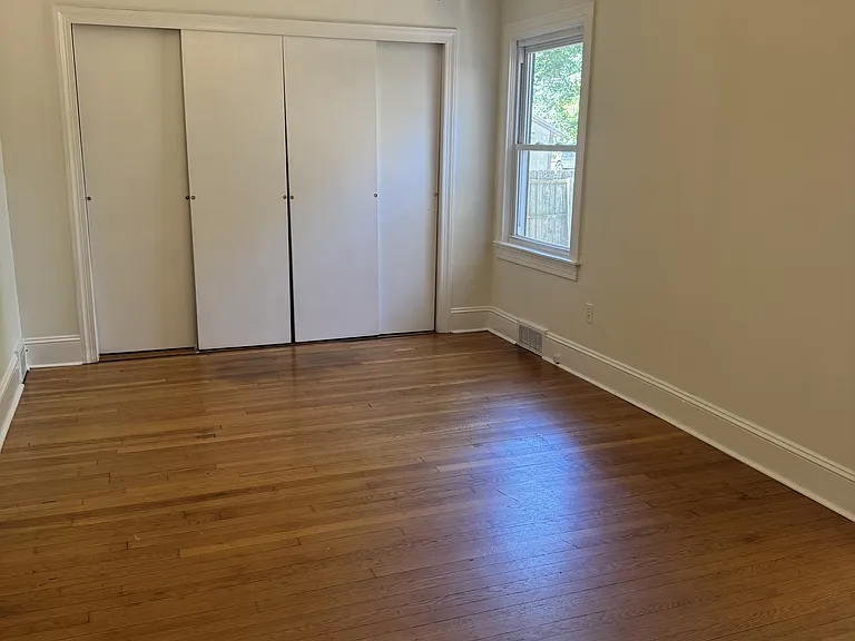 1014 Evergreen Ave — Photo 12