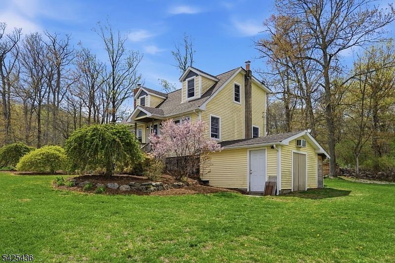 1st image of 32 Pine Hill Rd