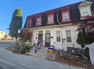 17 Wilson St, Markham, ON L3P1M9