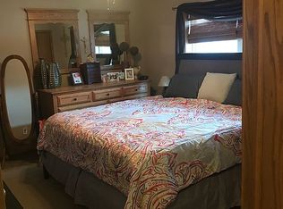 502 S 3rd St, Beresford, SD 57004