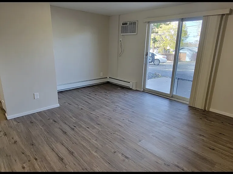 1317 8th Ave S #8 — Photo 6