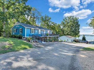 319 Mill Lake Rd, Huddleston, VA 24104