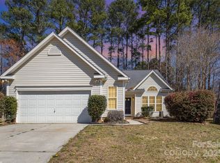 12810 English Walnut Ln, Charlotte, NC 28215