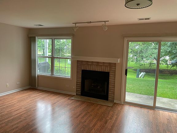 3rd image of 218 Birmingham Ct