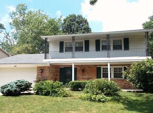 2800 W Woodbridge Dr, Muncie, IN 47304
