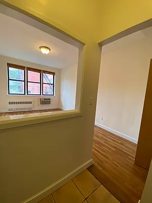 Rented by Brown Harris Stevens | media 20