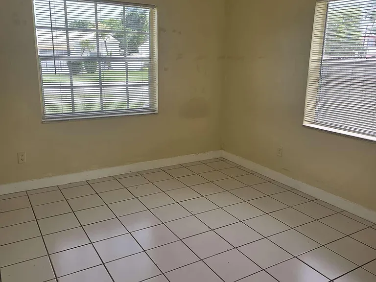 1912 Taft St #1-2 — Photo 11