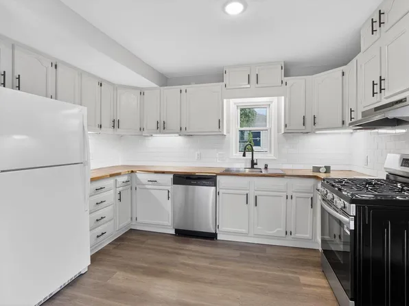 209 East Lakeview Avenue, Madison, WI 53716