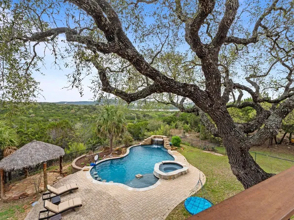 8211 Moon Rise Trl, Jonestown, TX 78645