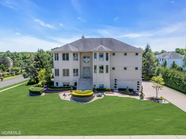 3 Capo Drive, Marlboro, NJ 07746
