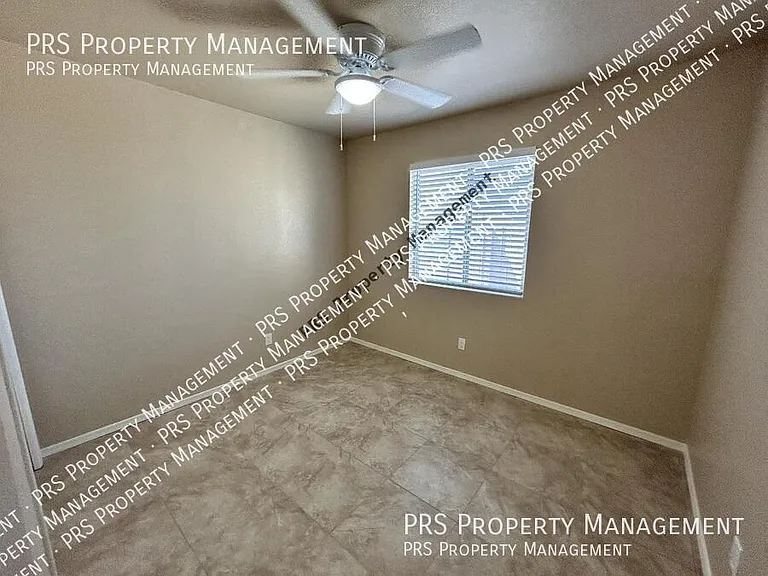 551 S Lesueur #1 — Photo 17