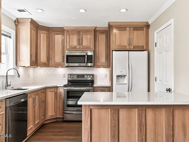 101 Harbor Haven Dr — Photo 12