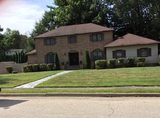 3 Carl G Whritenour Rd, Butler, NJ 07405