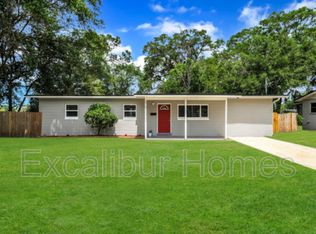 5719 Perch Dr N, Jacksonville, FL 32277
