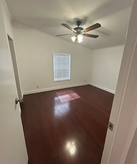 36427 Eunice Dr — Photo 11