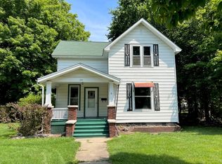 215 N Park St, Sturgis, MI 49091