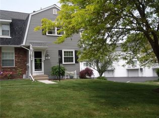 1028 Apple Tree Dr, Erie, PA