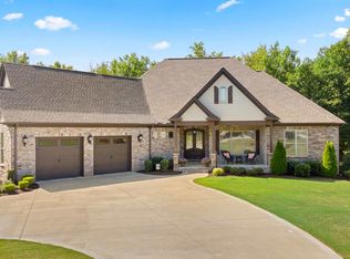 131 Stone Gate Dr, Reidville, SC 29334