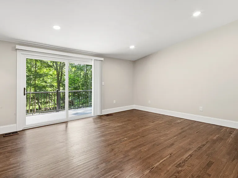 17 Nutmeg Dr — Photo 22