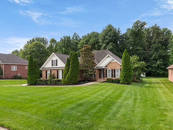3rd image of 3198 Quincy Ln