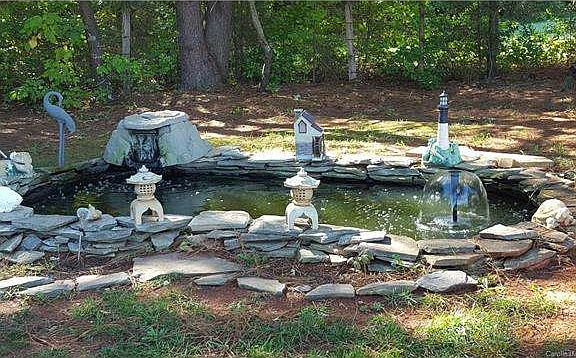5th image of 1016 Dove Meadows Dr