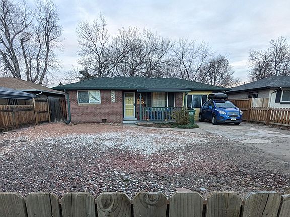2nd image of 410 N Sheridan Blvd