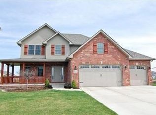 9569 Triana Ln, Saint John, IN 46373