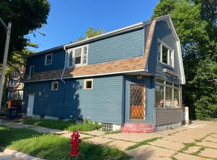 400 E Locust St #A, Milwaukee, WI 53212