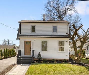 10 Melbourne Road, Norwalk, CT, 06851