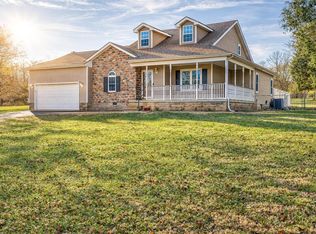 134 Rolling Meadows Dr, Bowling Green, KY 42101