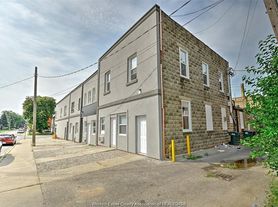 581 Pierre Ave, Windsor, ON
