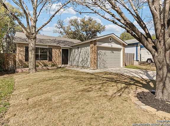 4th image of 12939 Maple Park Dr