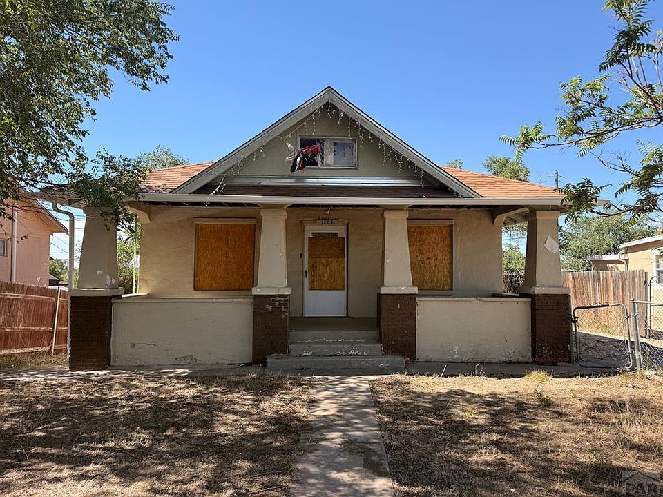 1st image of 1104 E 2nd St