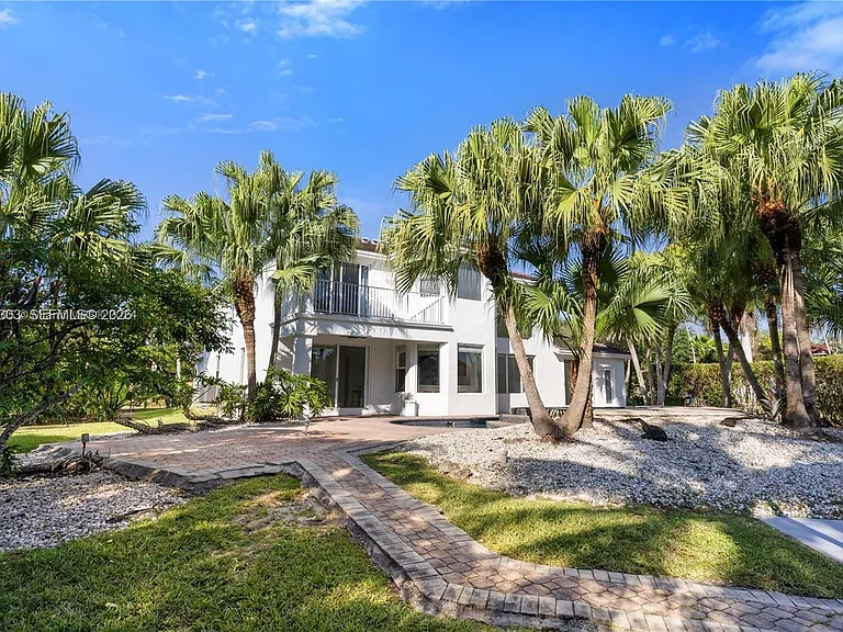 16449 SW 84th Pl — Photo 7