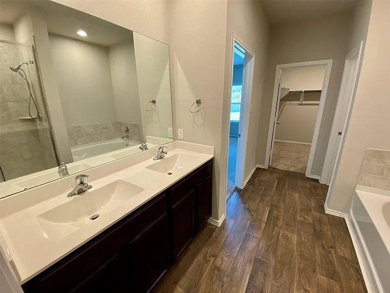 13832 Rock Island Trl — Photo 18