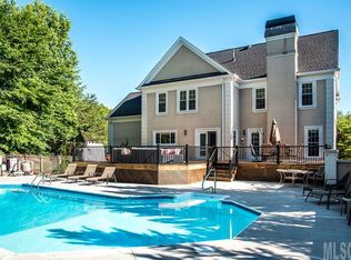 3813 8th Street Pl NW, Hickory, NC 28601