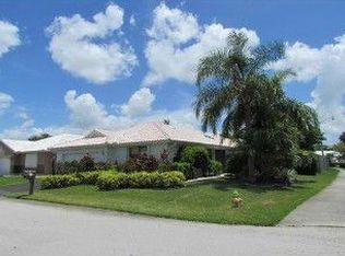 5890 Brighton Ln, Davie, FL 33331