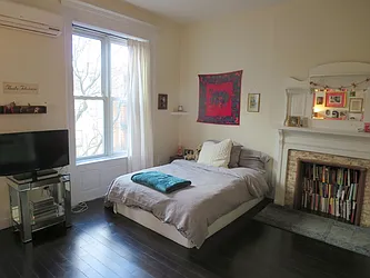 Rented by Strivers Management Group Corp (Brokerage)