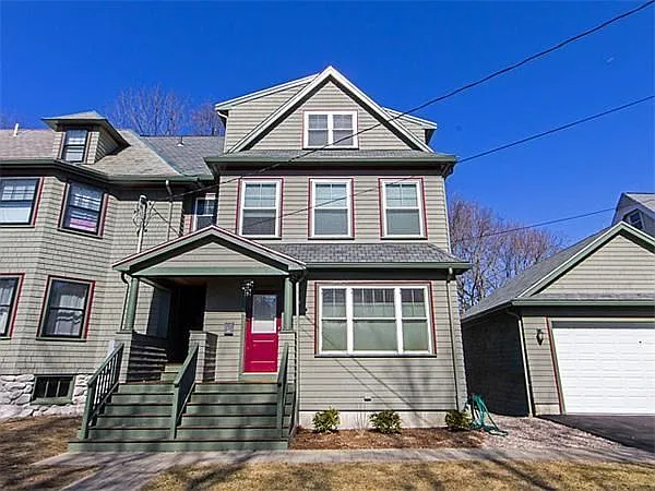 3 bed, 2.5 bath, 2083 sqft, $4,650 — Photo 1