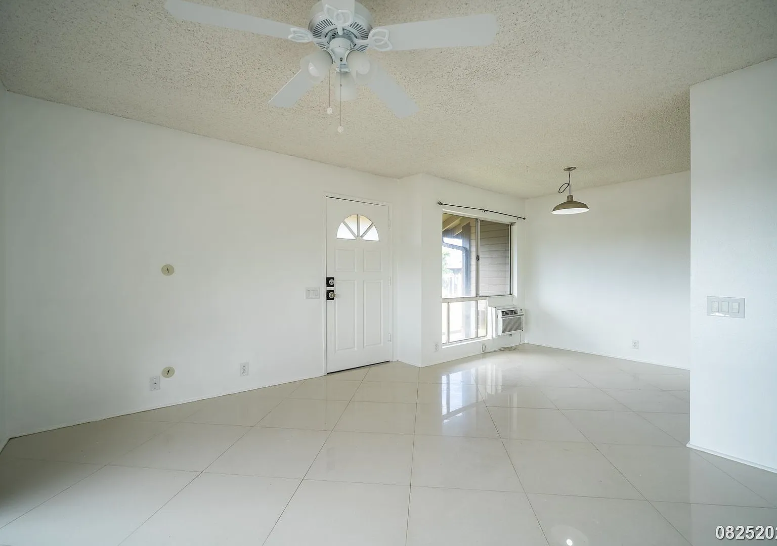 Comfortable Ewa Beach Living 2-Bed, 1.5-Bath in Palm Villas — Photo 4