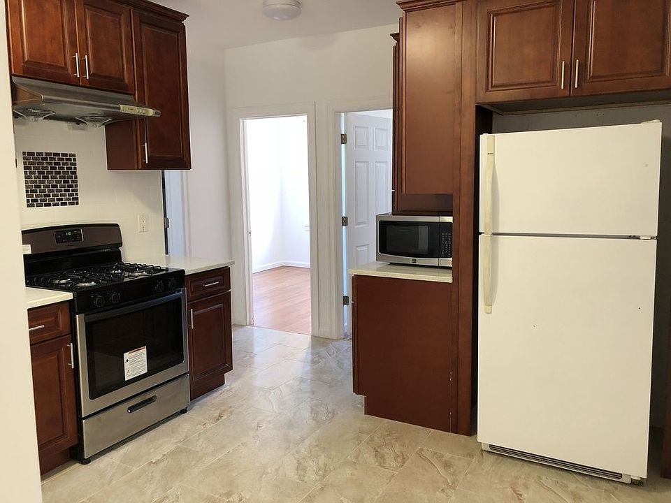 1st image of 4317 48th St APT 2P