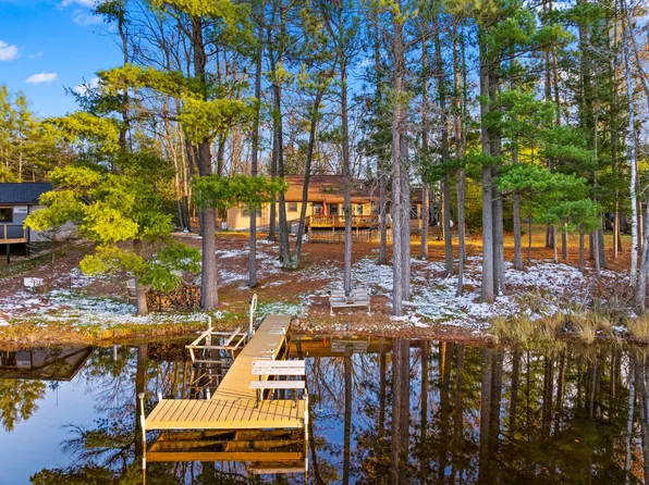 7892 Blueberry Ln, Johannesburg, MI 49751