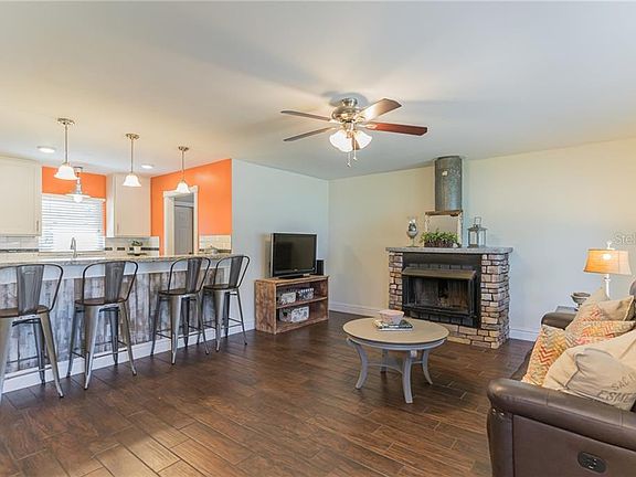 5th image of 116 Bent Oak Ct