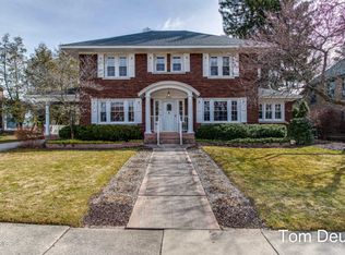 830 Chippewa Dr SE, Grand Rapids, MI 49506