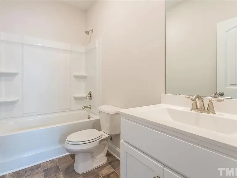 90 Level Dr — Photo 14