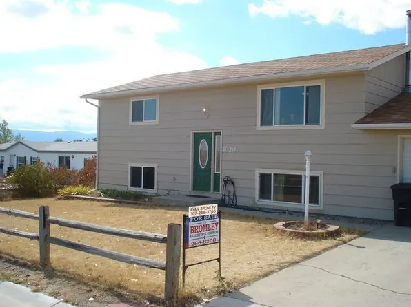 5020 Bel Vista Dr, Bar Nunn, WY 82601