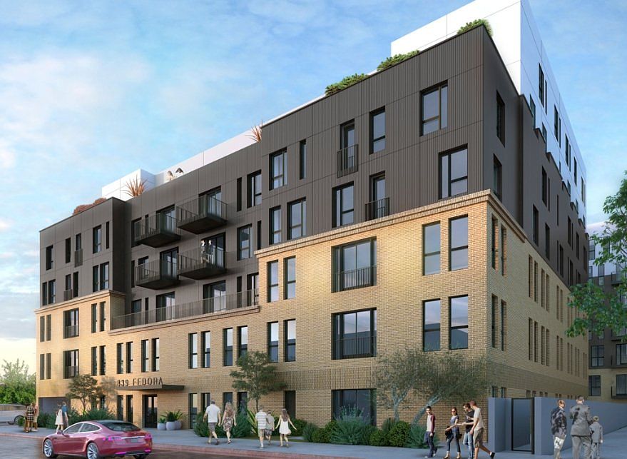 1st image of 832 S Mariposa Ave #4315077