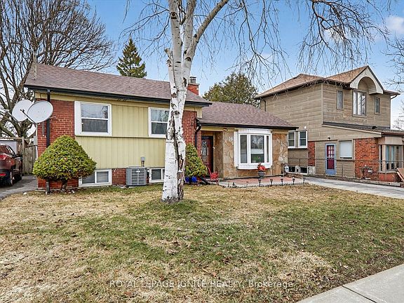 2nd image of 16 Vankirk Rd