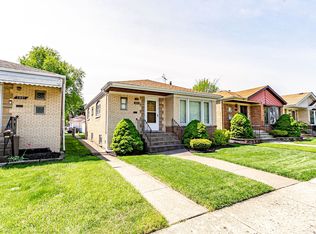 5805 W 63rd Pl, Chicago, IL 60638