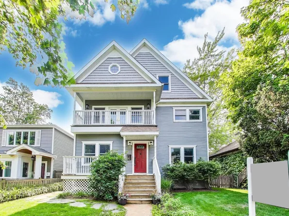 2430 Hastings Ave, Evanston, IL 60201